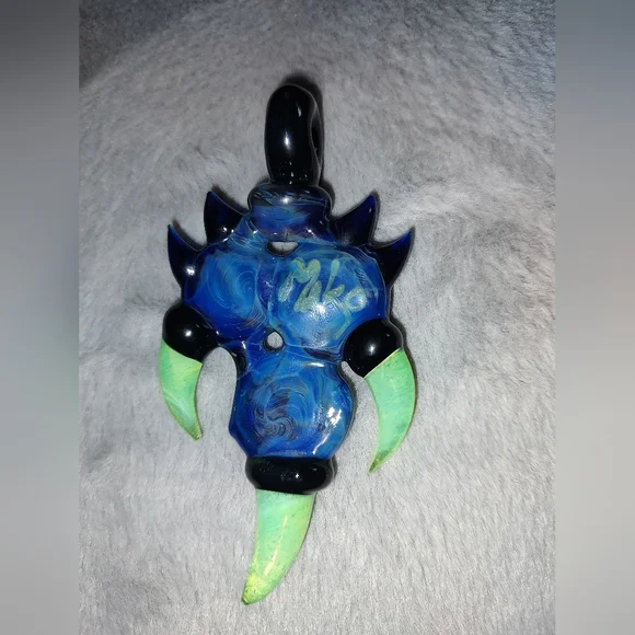 Salt Glass Pendant - Picture 2 of 2